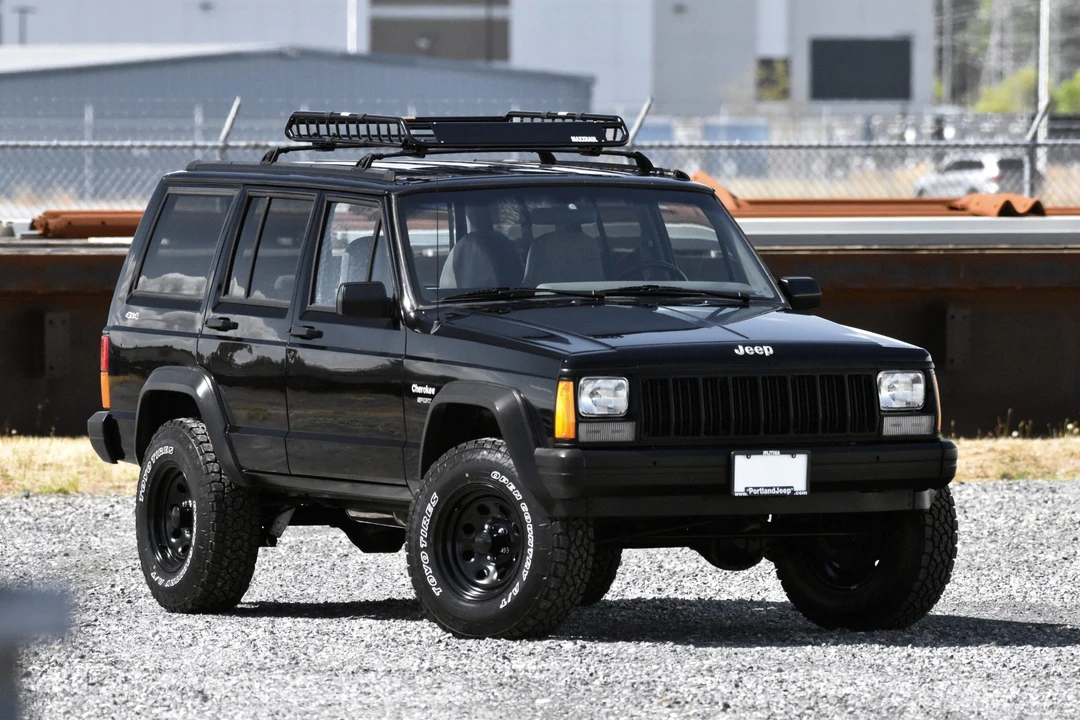 1996 Jeep XJ Cherokee - Image 10 of 31