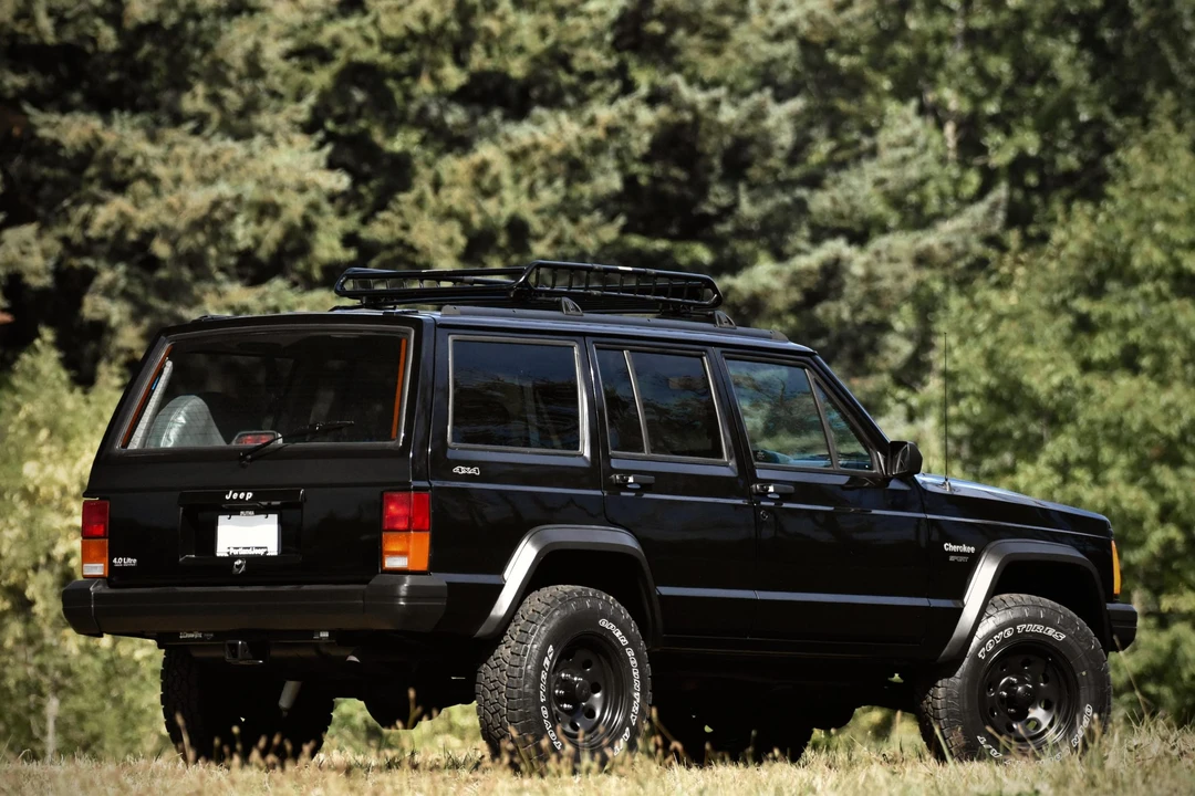 1996 Jeep XJ Cherokee - Image 7 of 31