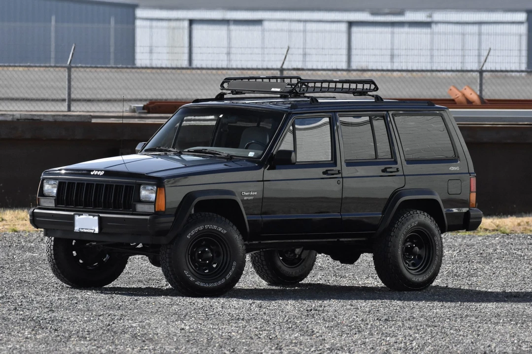 1996 Jeep XJ Cherokee - Image 24 of 31