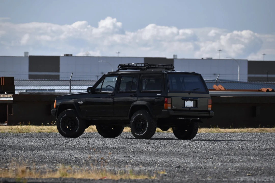 1996 Jeep XJ Cherokee - Image 30 of 31