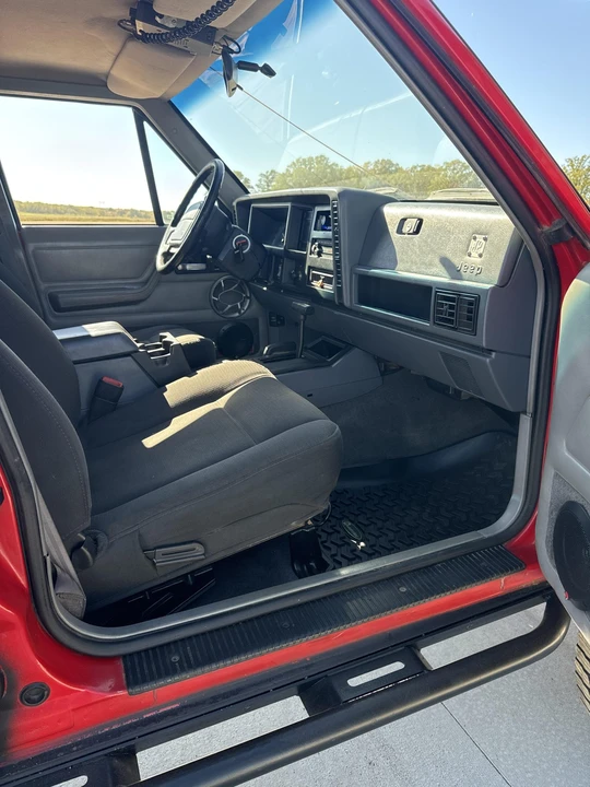 1996 Jeep XJ Cherokee - Image 20 of 31