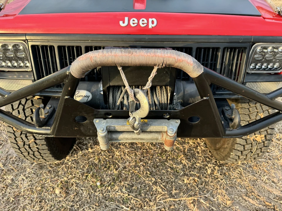 1996 Jeep XJ Cherokee - Image 10 of 31