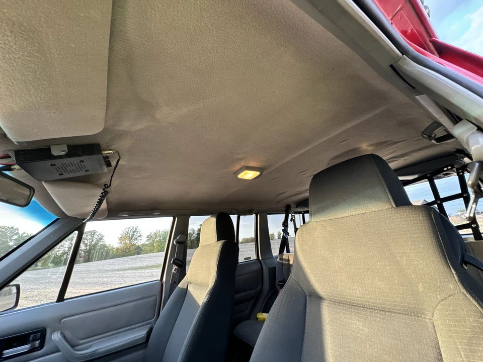 1996 Jeep XJ Cherokee - Image 28 of 31