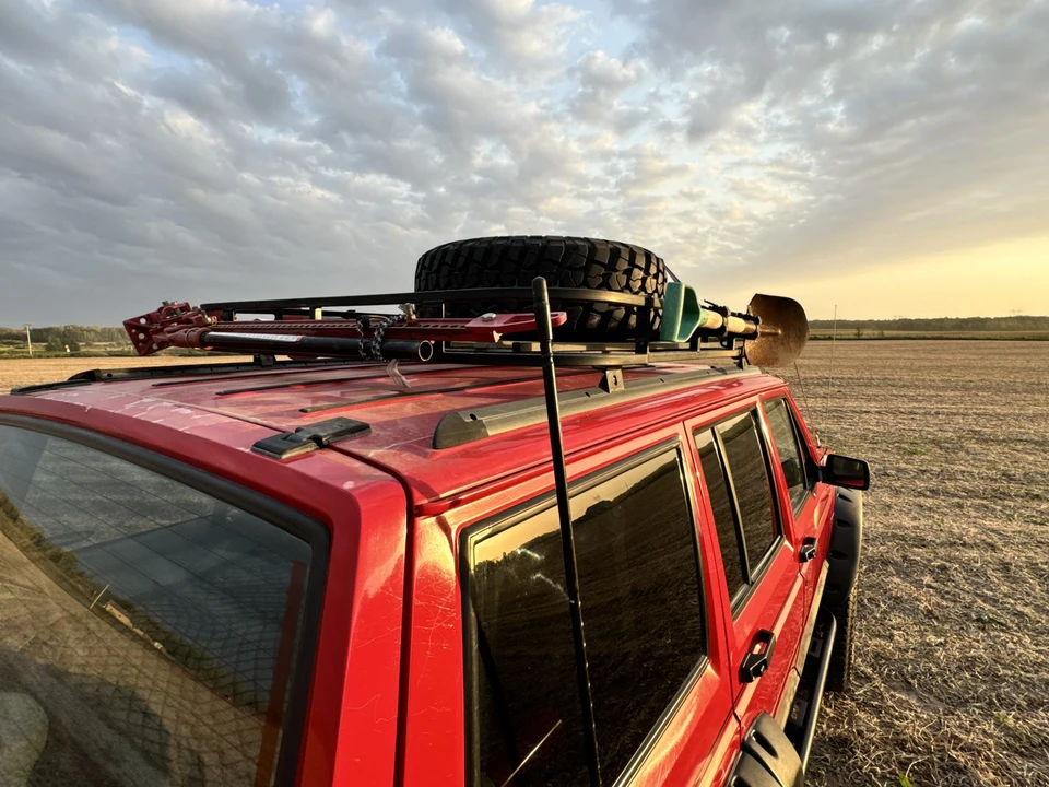 1996 Jeep XJ Cherokee - Image 13 of 31
