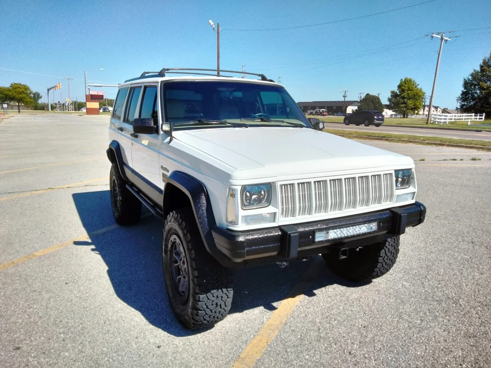 1996 Jeep XJ Cherokee - Image 8 of 31