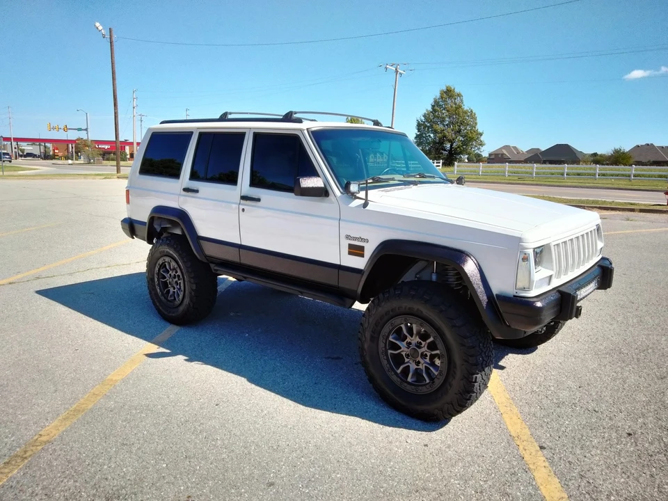 1996 Jeep XJ Cherokee - Image 4 of 31