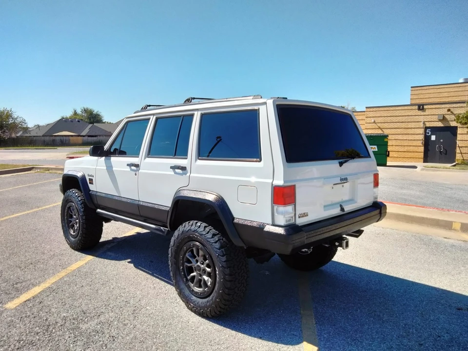 1996 Jeep XJ Cherokee - Image 26 of 31