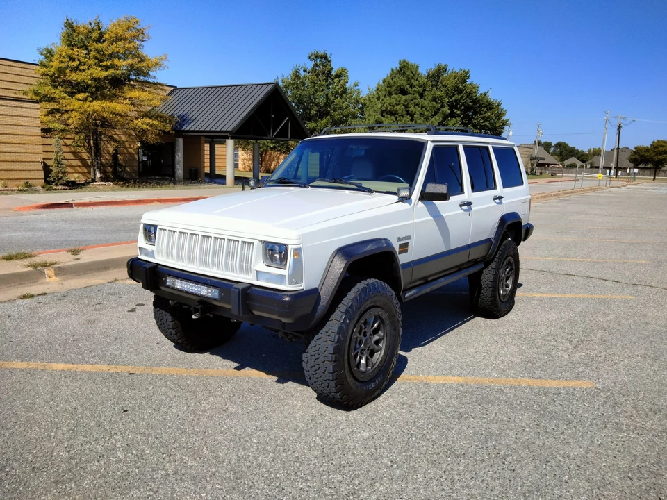 1996 Jeep XJ Cherokee - Image 19 of 31