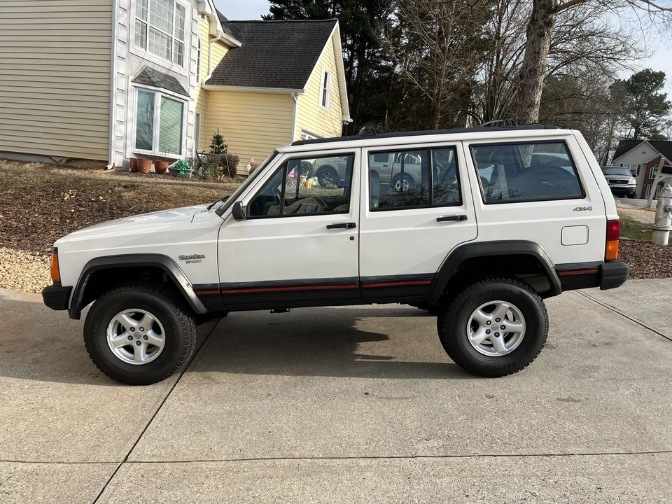 1996 Jeep XJ Cherokee - Image 5 of 31