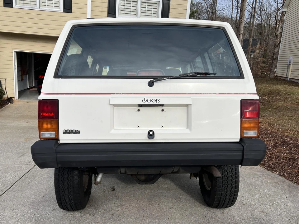 1996 Jeep XJ Cherokee - Image 8 of 31