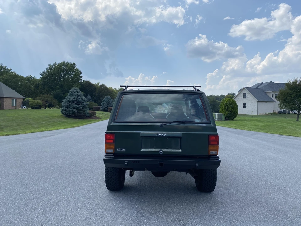 1996 Jeep XJ Cherokee - Image 12 of 31