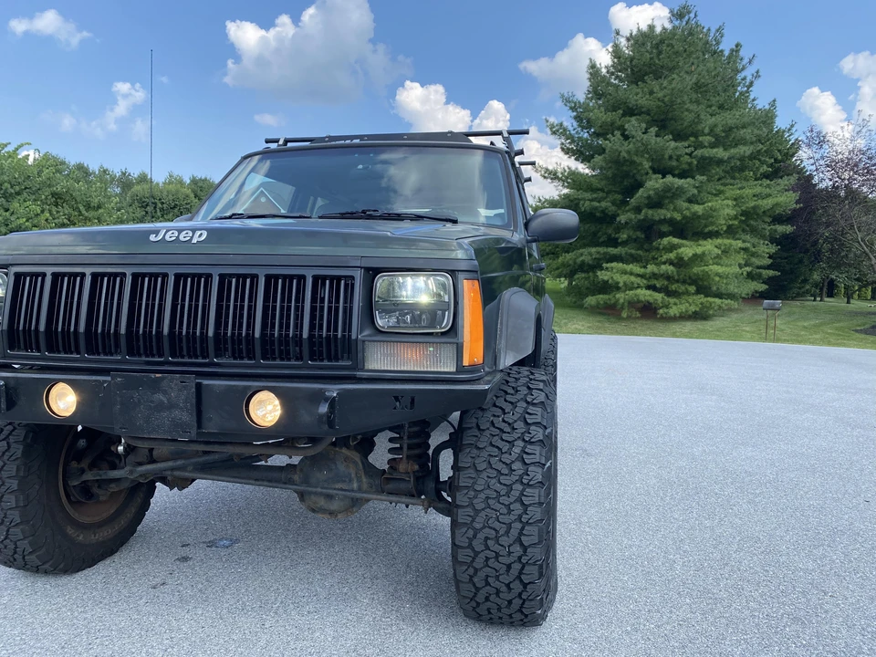 1996 Jeep XJ Cherokee - Image 18 of 31
