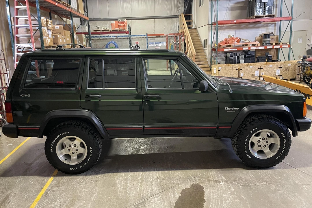 1996 Jeep XJ Cherokee - Image 3 of 6