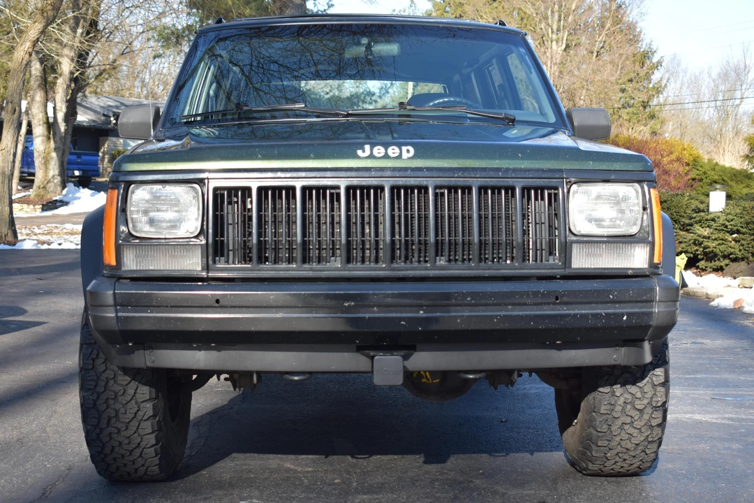 1996 Jeep XJ Cherokee - Image 2 of 6