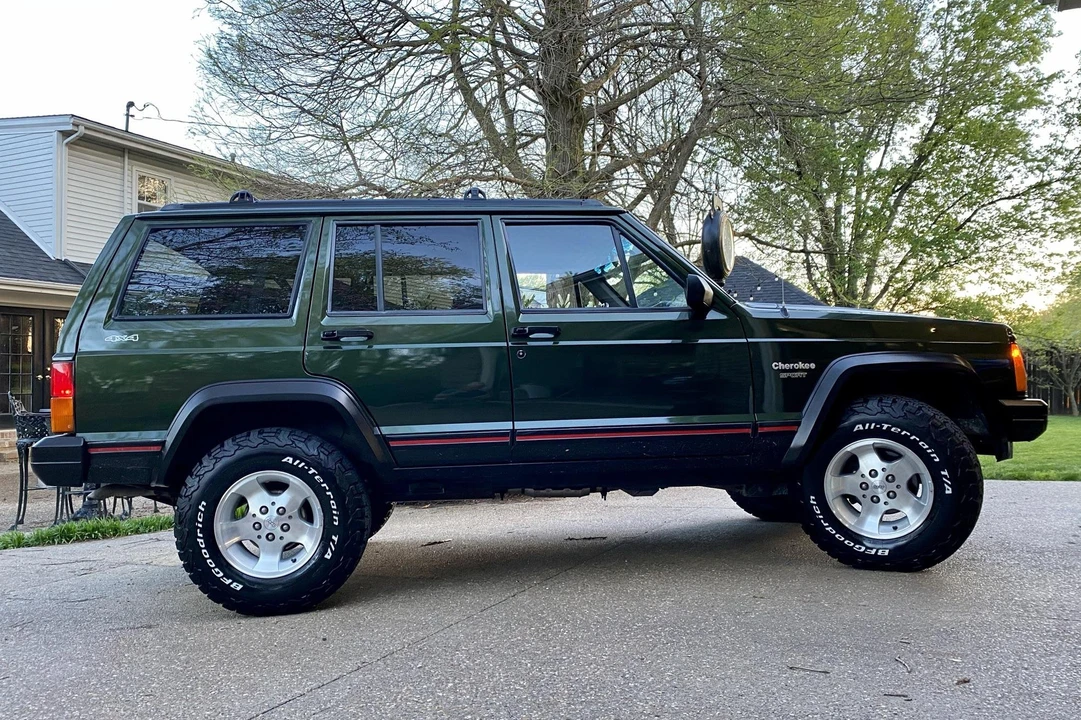 1996 Jeep XJ Cherokee - Image 3 of 16