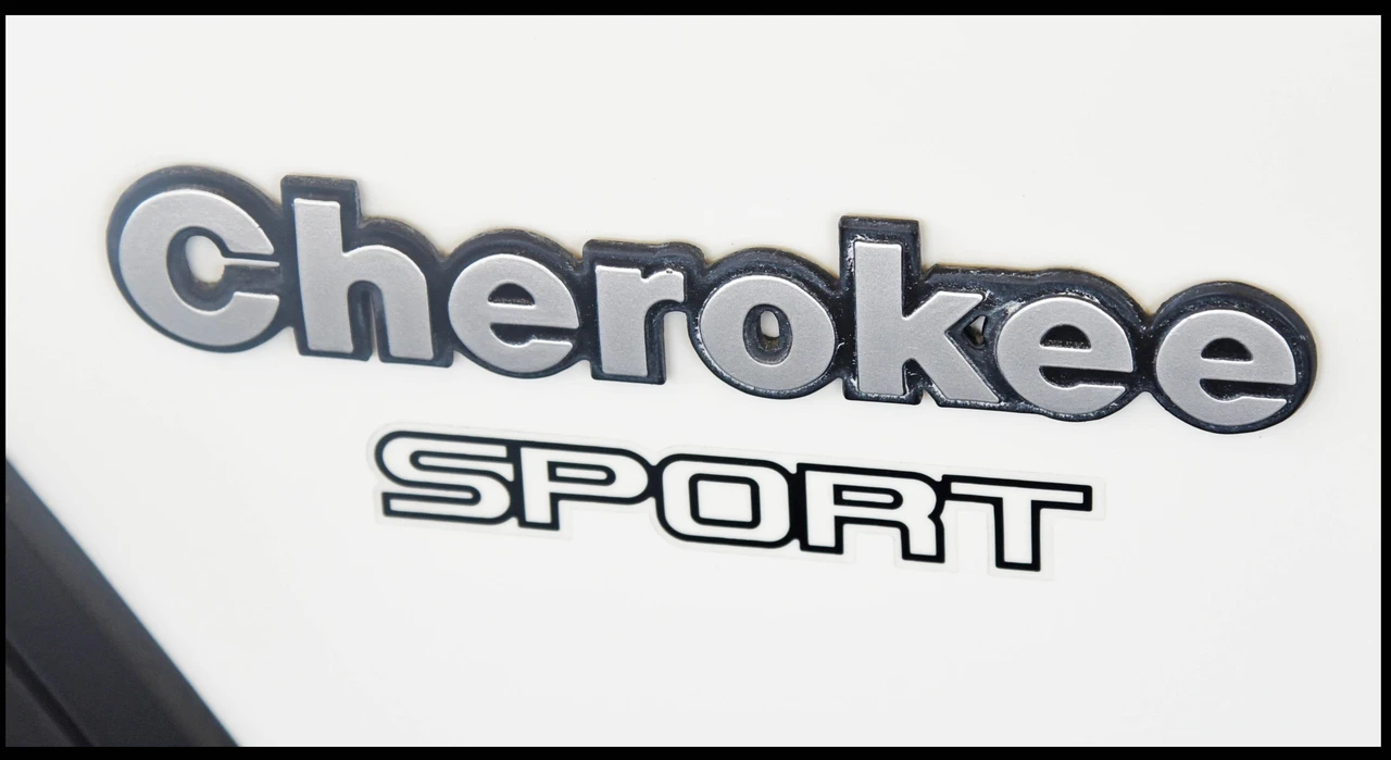 1996 Jeep XJ Cherokee - Image 23 of 31