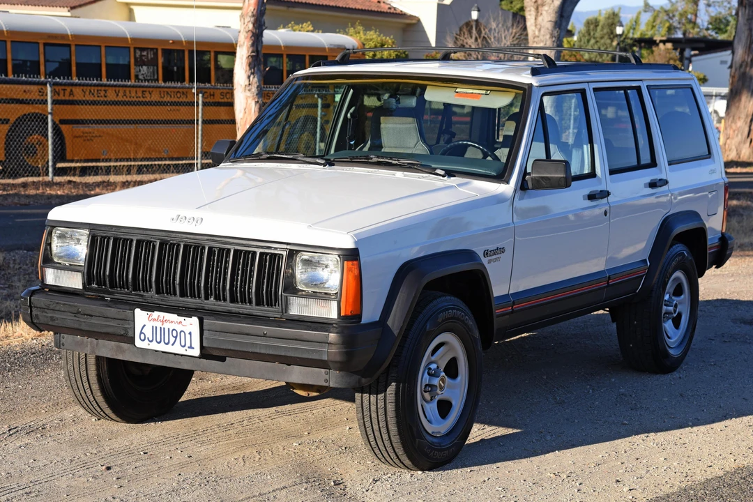 1996 Jeep XJ Cherokee - Image 3 of 31