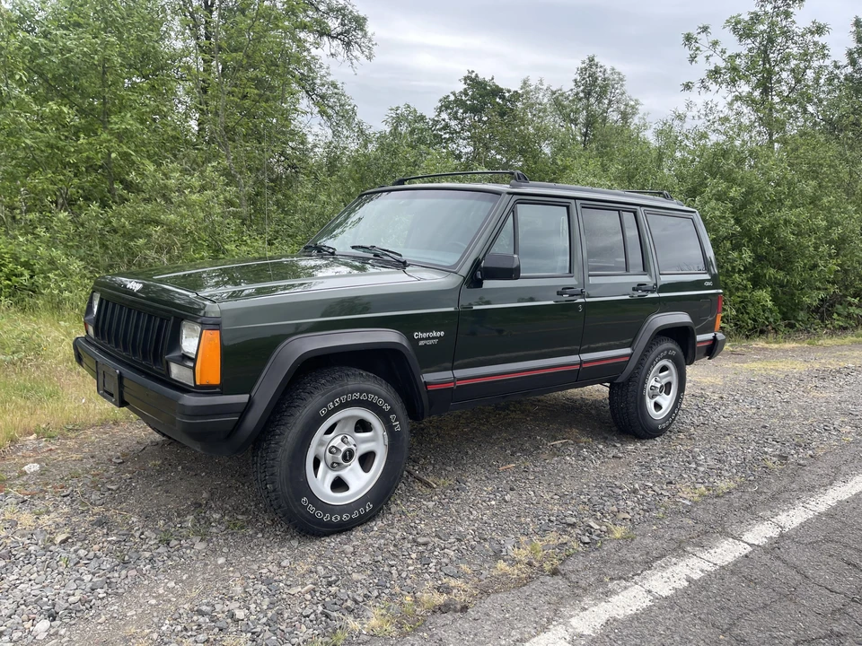 1996 Jeep XJ Cherokee - Image 8 of 31
