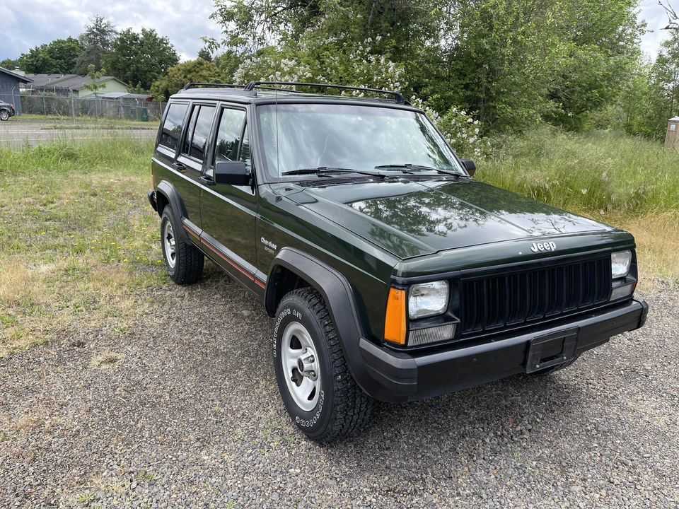 1996 Jeep XJ Cherokee - Image 23 of 31