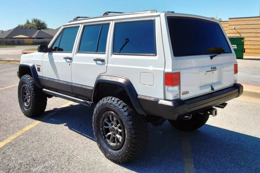 1996 Jeep XJ Cherokee - Image 4 of 31