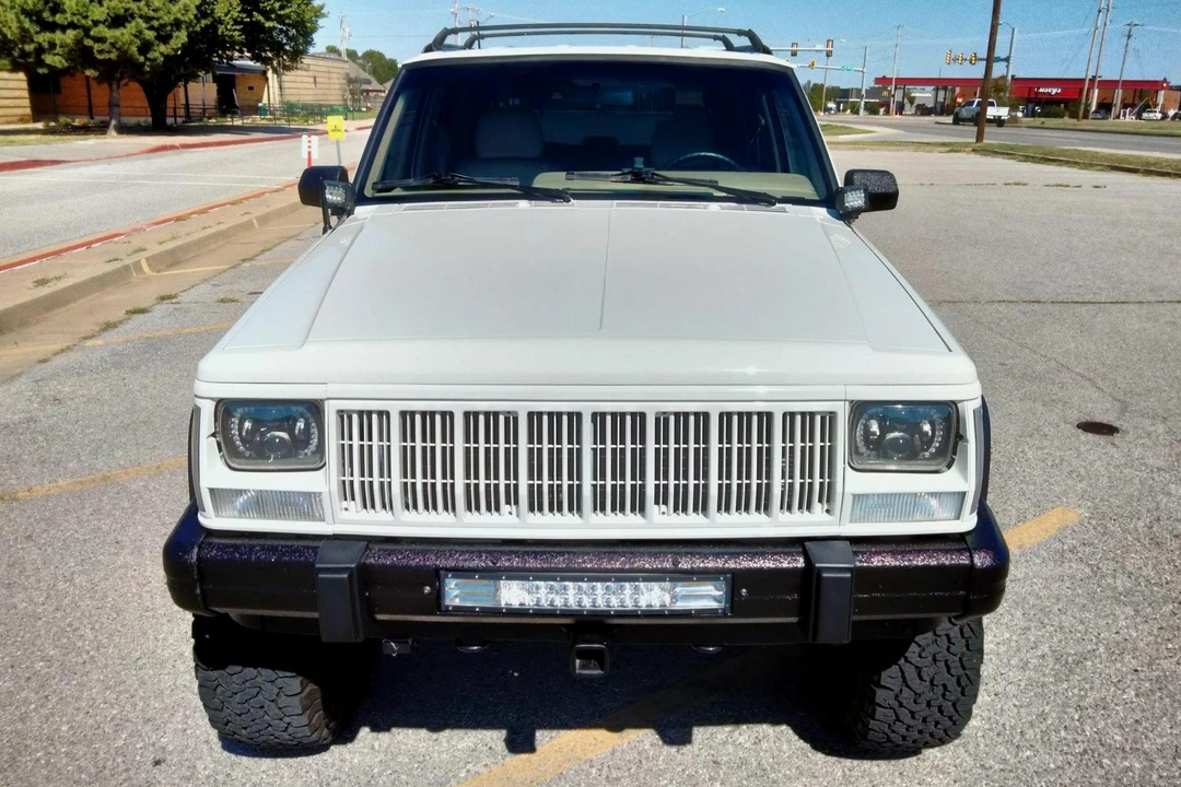 1996 Jeep XJ Cherokee - Image 2 of 31