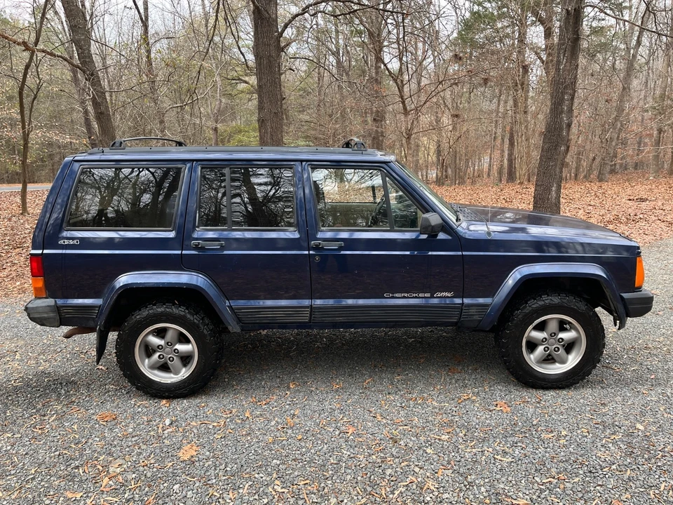 1996 Jeep XJ Cherokee - Image 6 of 21