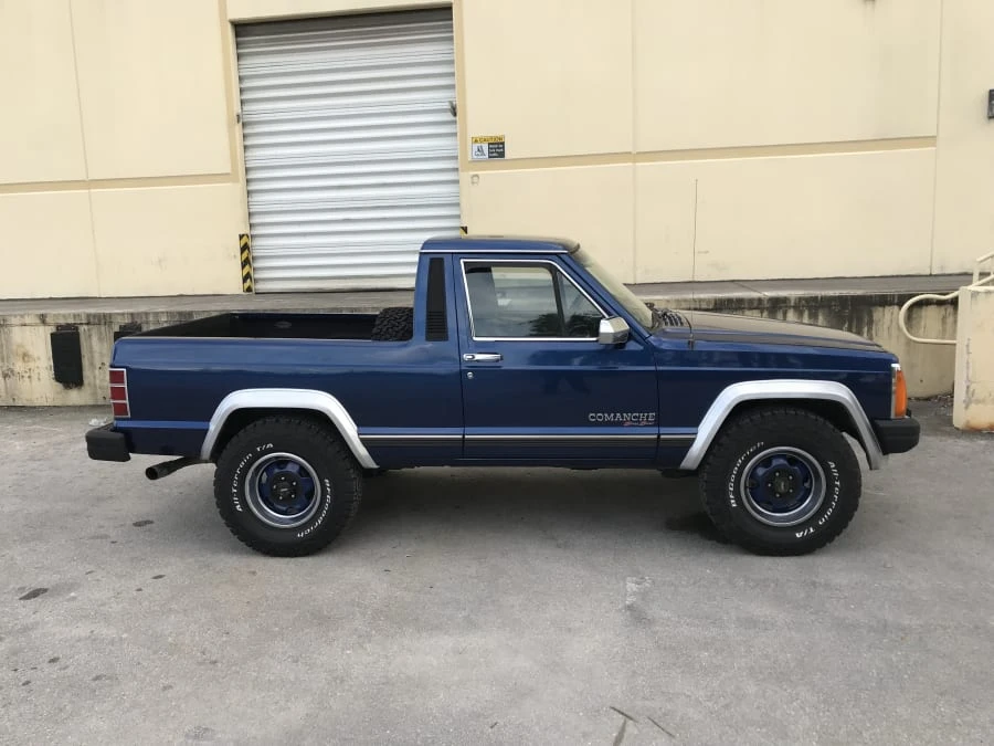 1996 Jeep Comanche - Image 2 of 12