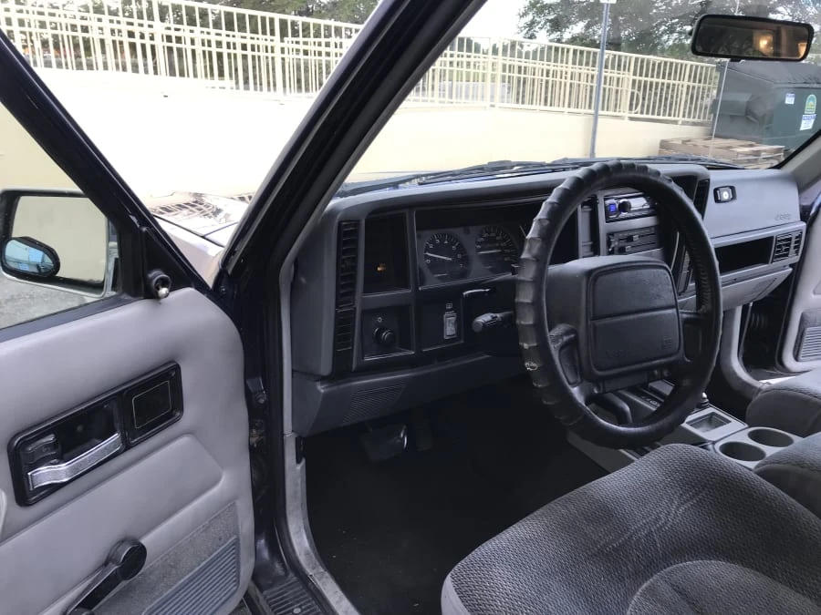 1996 Jeep Comanche - Image 6 of 12