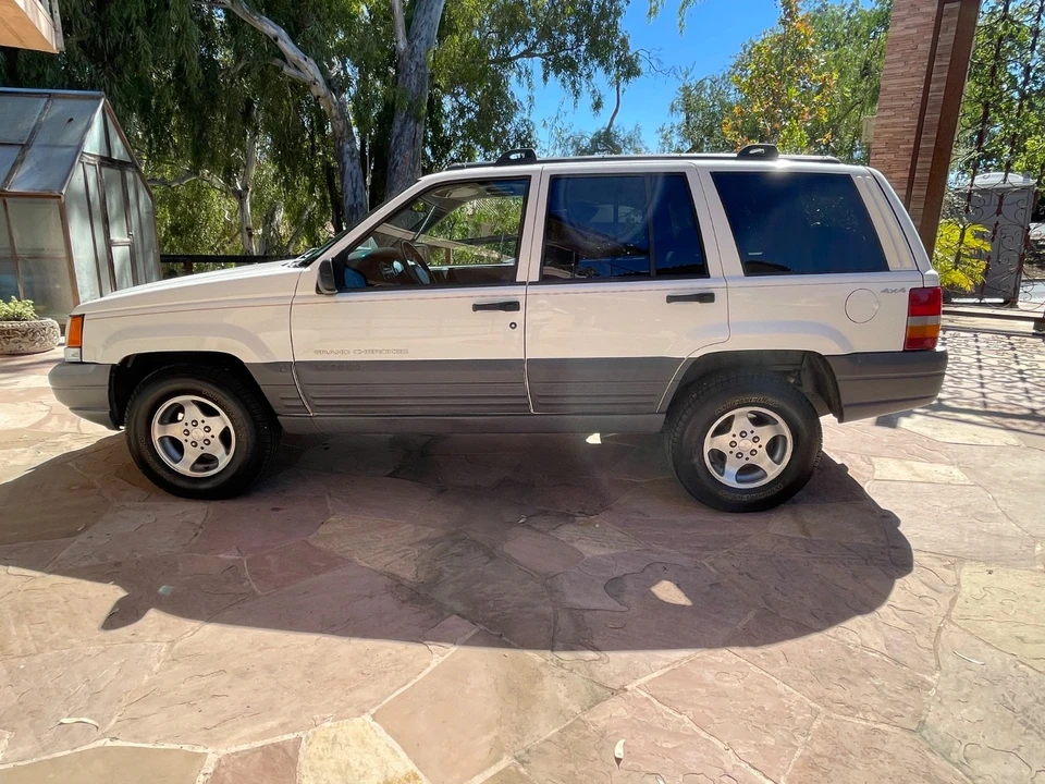 1996 Jeep ZJ Grand Cherokee - Image 5 of 11