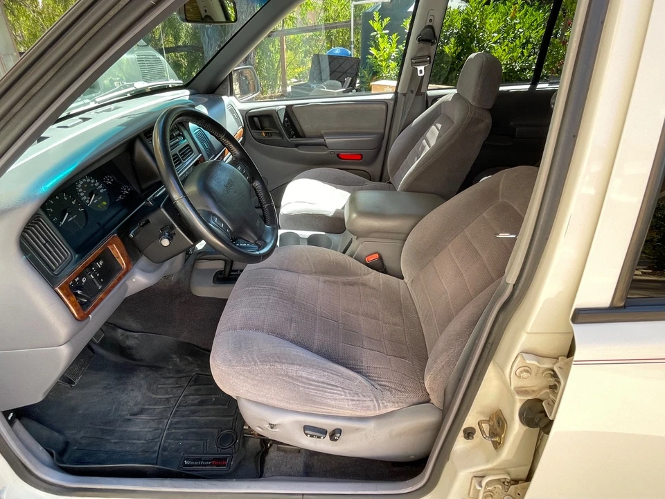 1996 Jeep ZJ Grand Cherokee - Image 7 of 11