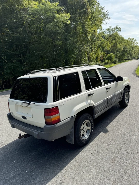 1996 Jeep ZJ Grand Cherokee - Image 11 of 31