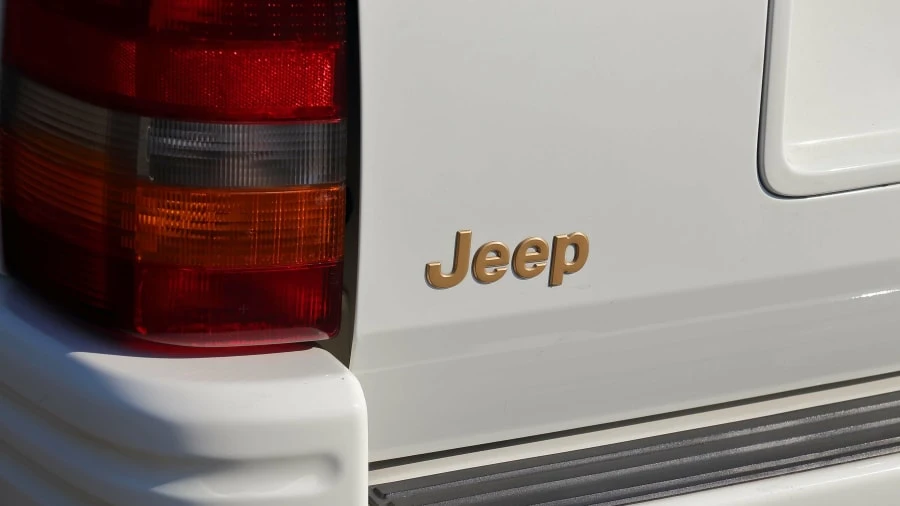 1996 Jeep ZJ Grand Cherokee - Image 18 of 23