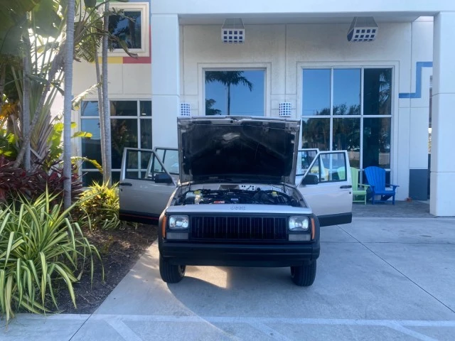 1996 Jeep Cherokee - Image 17 of 22