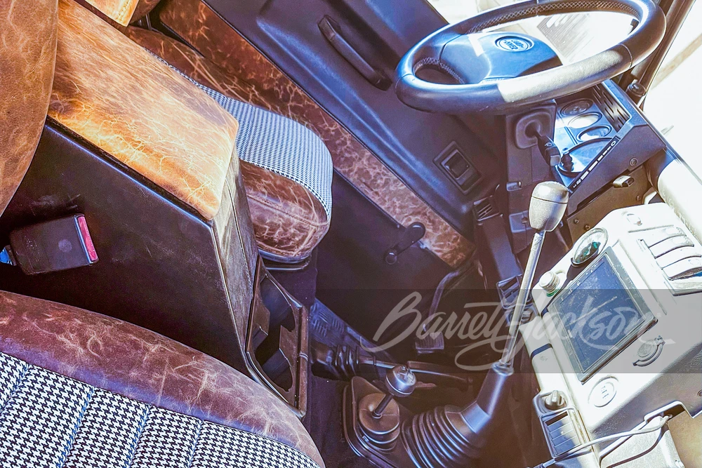 1996 Land Rover Defender 90 - Image 9 of 15