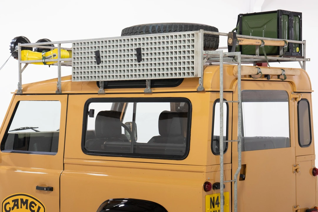 1996 Land Rover Defender - Image 13 of 31