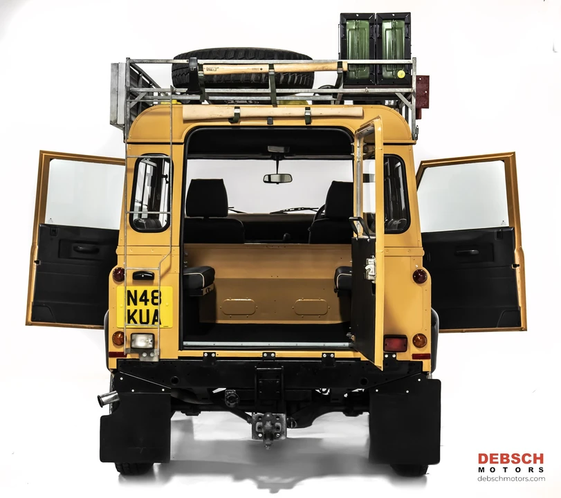1996 Land Rover Defender - Image 8 of 21