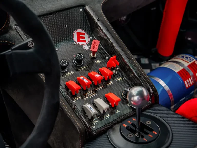 1996 Lamborghini Diablo SV - Image 19 of 31