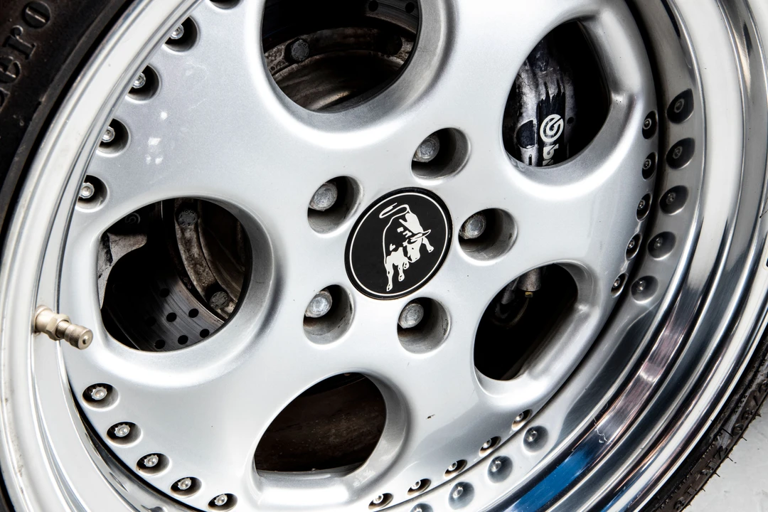 1996 Lamborghini Diablo VT - Image 9 of 11