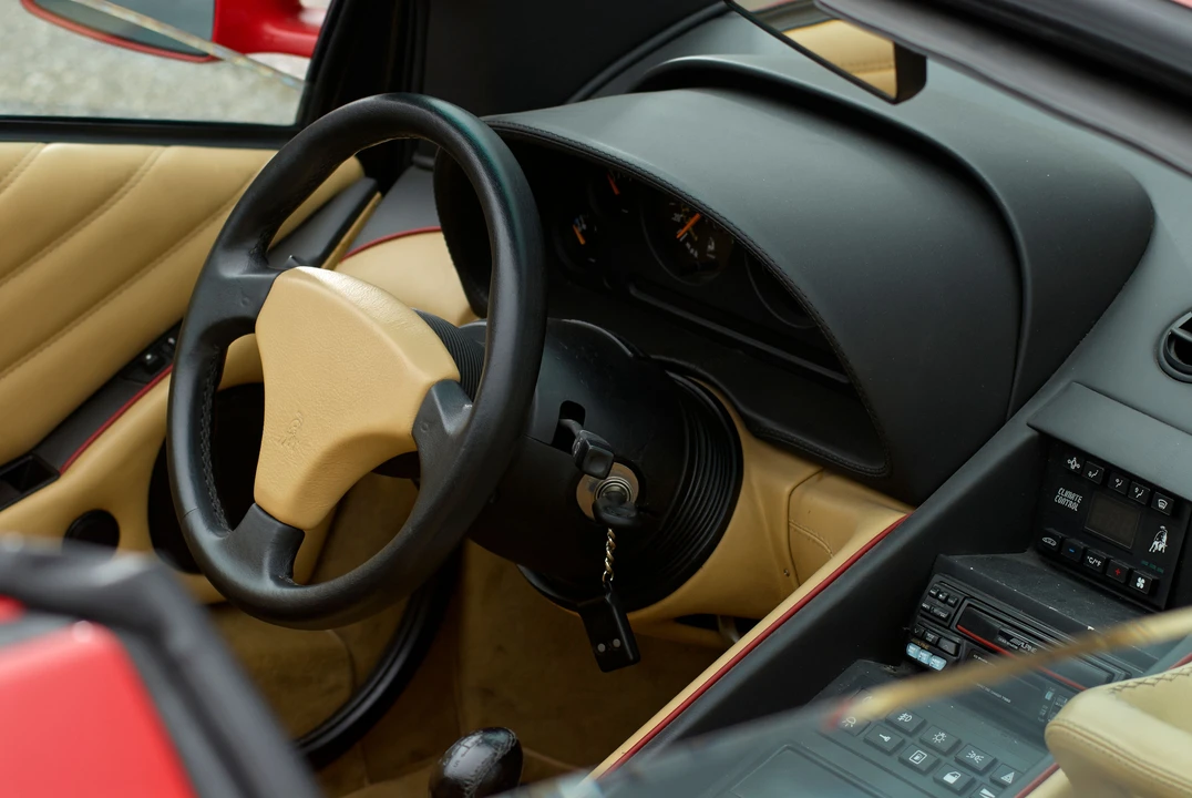1996 Lamborghini Diablo VT - Image 7 of 7