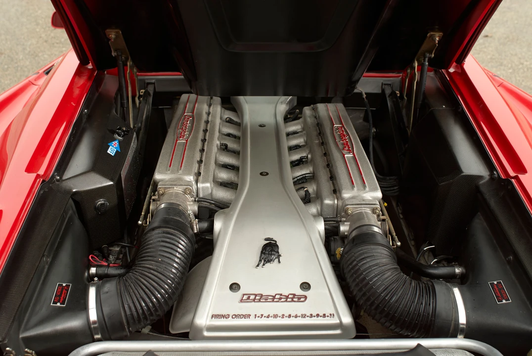 1996 Lamborghini Diablo VT - Image 3 of 7