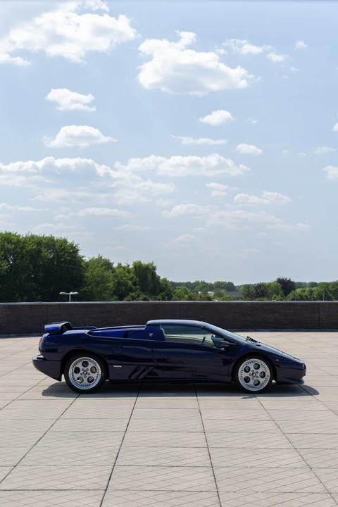 1996 Lamborghini Diablo VT - Image 15 of 31