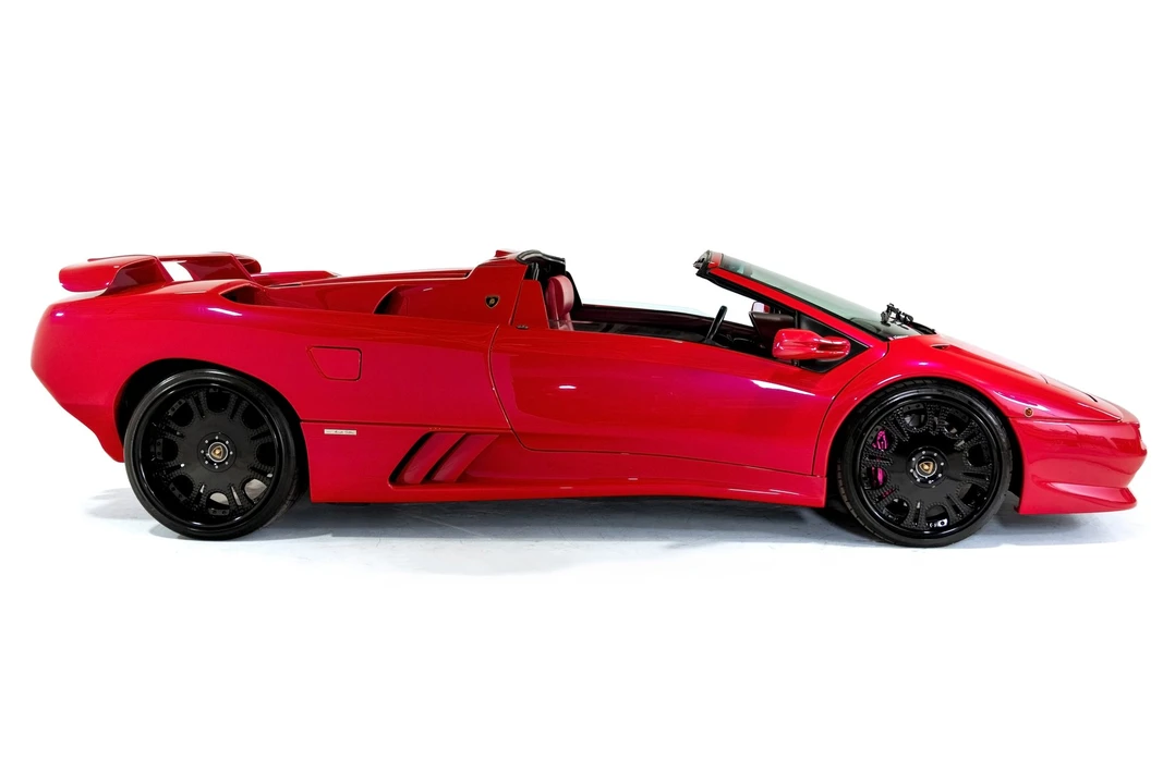 1996 Lamborghini Diablo VT - Image 24 of 31