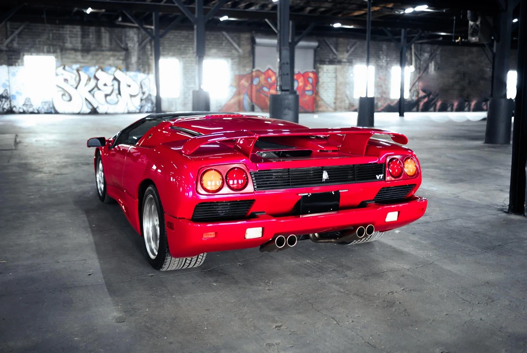1996 Lamborghini Diablo VT - Image 8 of 31