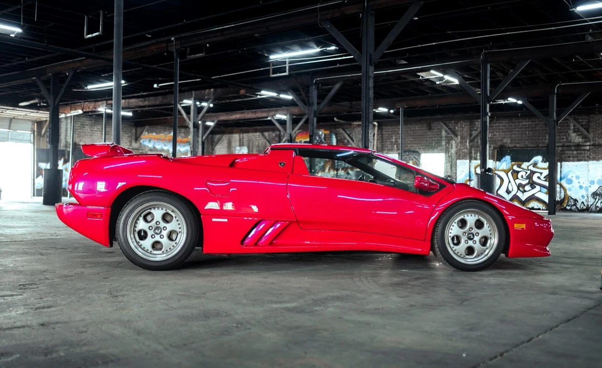1996 Lamborghini Diablo VT - Image 15 of 31