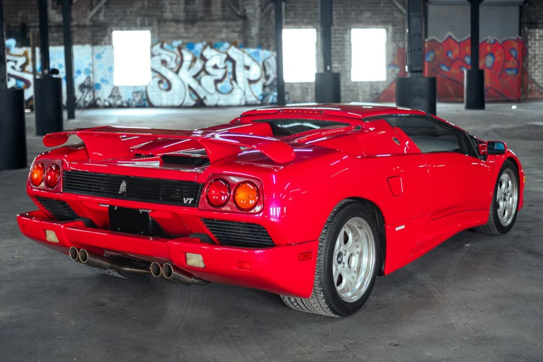 1996 Lamborghini Diablo VT - Image 12 of 31