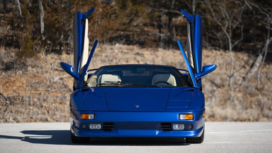 1996 Lamborghini Diablo VT - Image 15 of 31