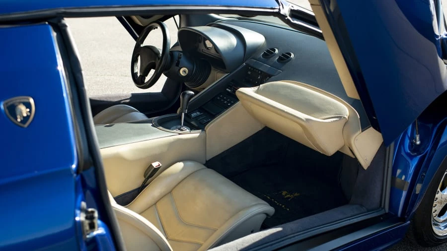 1996 Lamborghini Diablo VT - Image 22 of 31