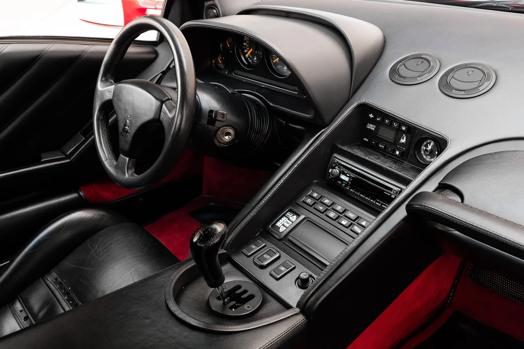 1996 Lamborghini Diablo VT - Image 23 of 31