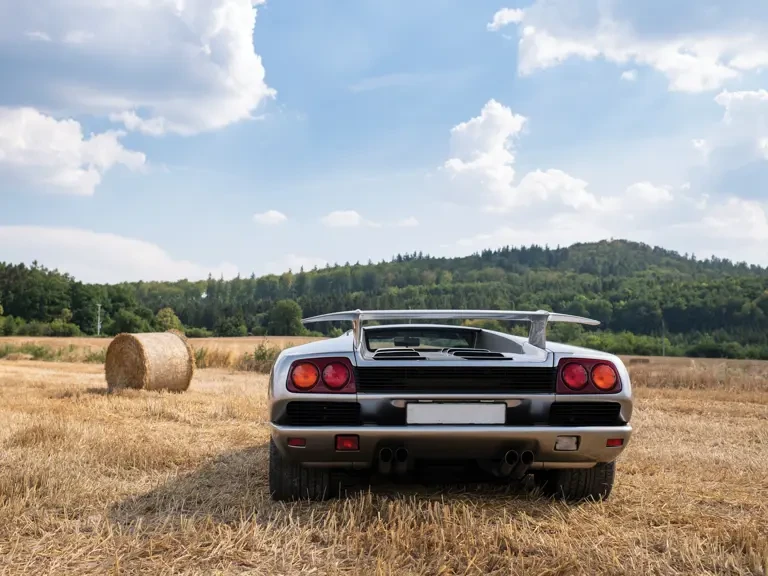 1996 Lamborghini Diablo - Image 11 of 30