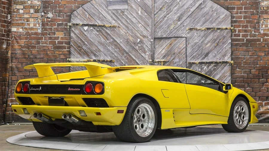1996 Lamborghini Diablo - Image 2 of 10